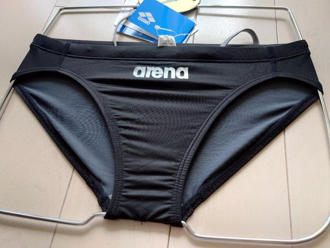 arena Shin-rev. ARN-8509M光沢BLKブラック M 競パン