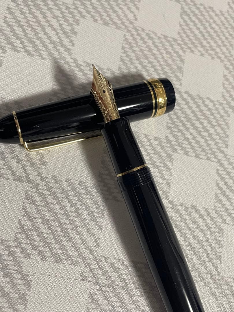 Kimy　万年筆pilot custom742【FM】