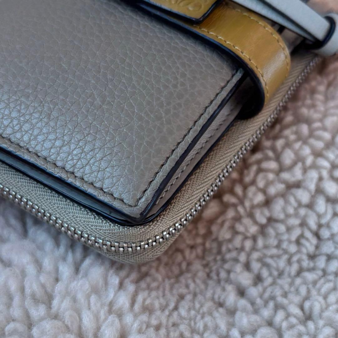 LOEWE ロエベ 二つ折り財布 ミニ財布