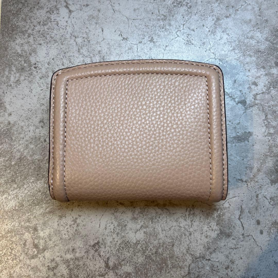 再値下げ‼️kate spade 二つ折り財布 ケイトスペードニューヨーク