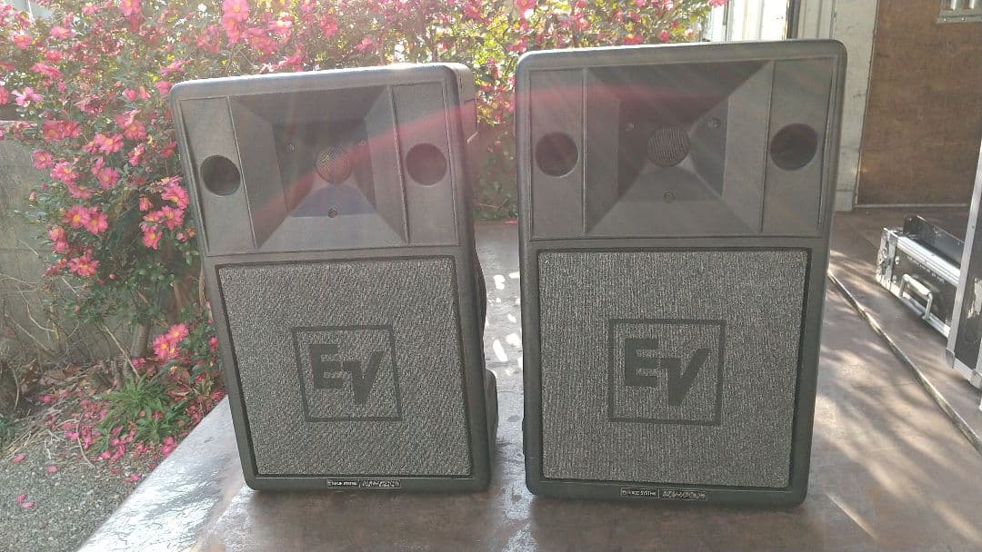 ttt.sax Electro-Voice S-200 その2 動作品