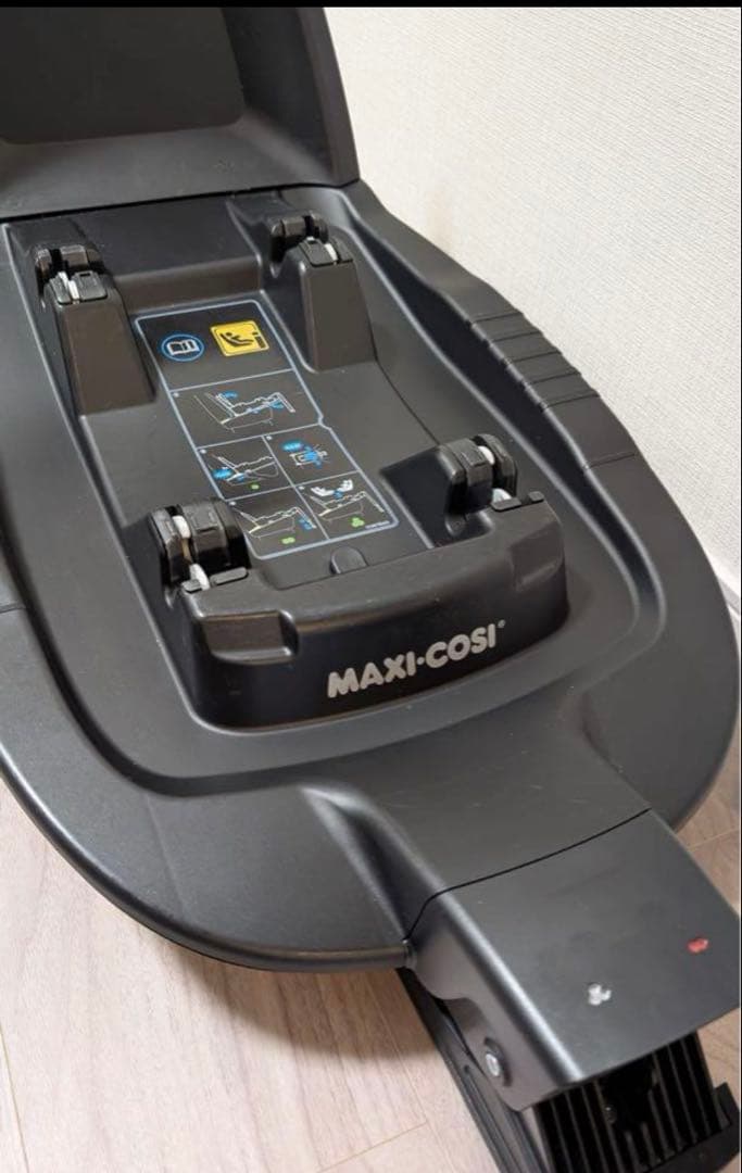 チャイルドシート　マキシコシ　Maxicosi➕ベース　トラベルシステム