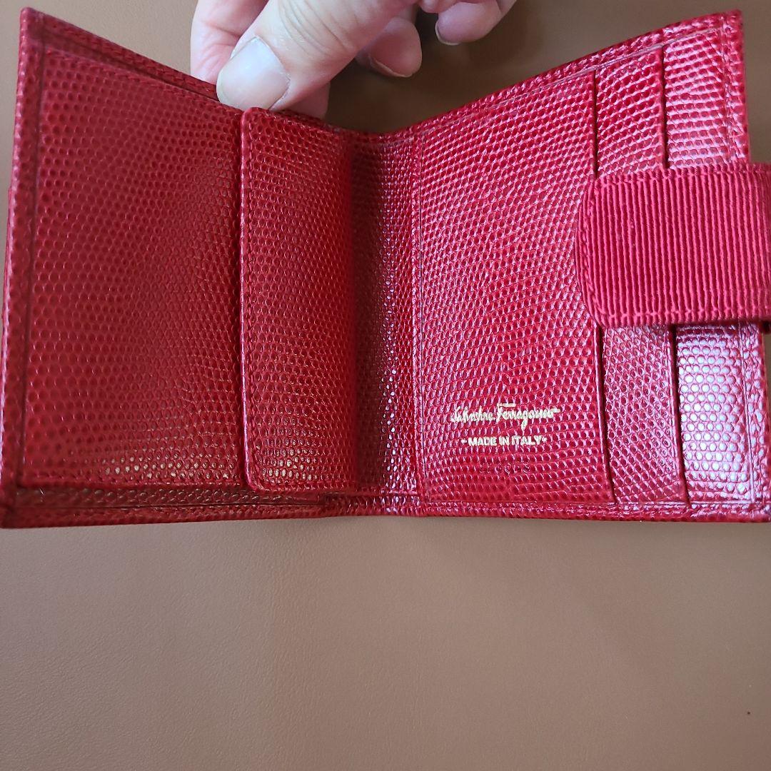 Salvatore Ferragamo - 未使用 フェラガモ 二つ折り 財布の通販 by