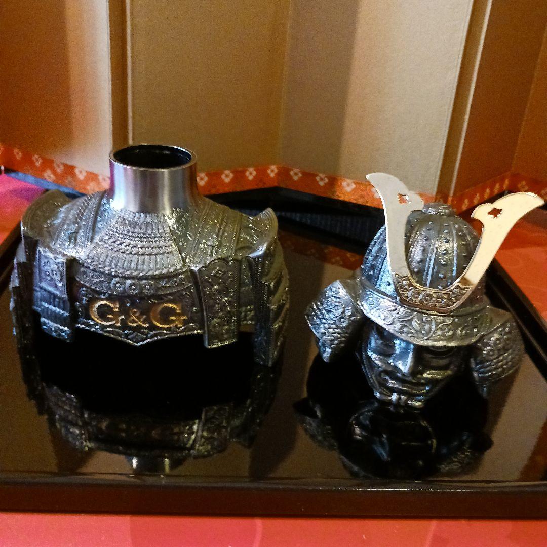 ニッカウイスキー G&G兜 甲冑 鎧 戦国武将 金属製 ボトルカバー - メルカリ