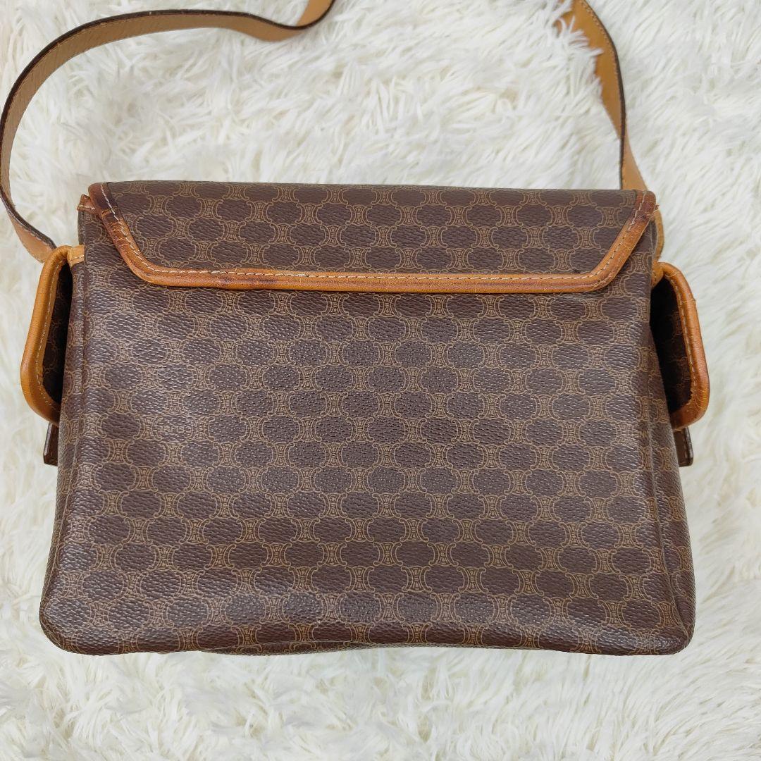 本日限定価格　セリーヌ　ショルダーバッグ　ボックス型　マカダム　トリオンフ