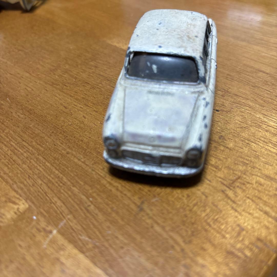 ダットサンブルーバード