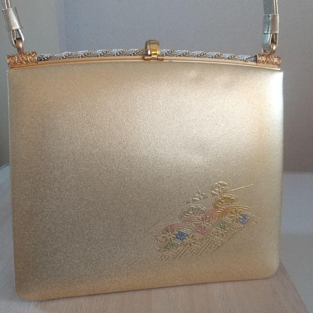 草履 と バッグ のセット 金色 木箱入り 送料込み　　未使用品