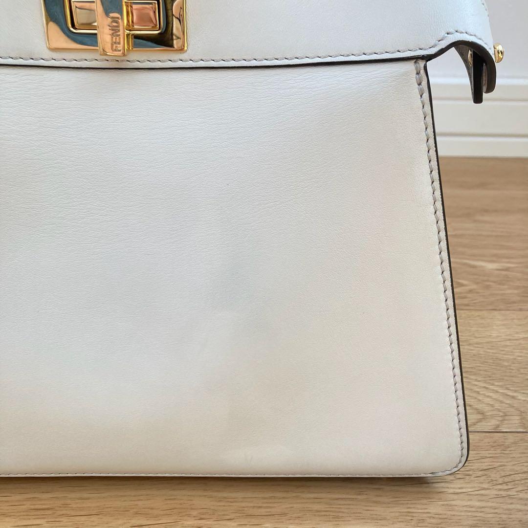 FENDI フェンディ ピーカブー アイシーユー スモール ミニ 白 ホワイト