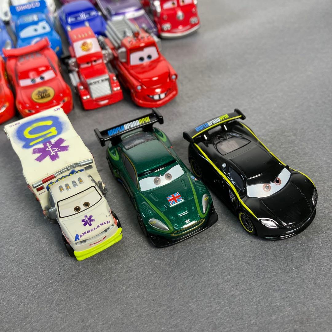 【美品】カーズ ミニカーセット 46台　コレクション品