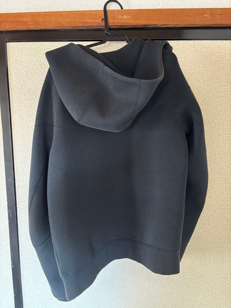 NIKE テックフリース S