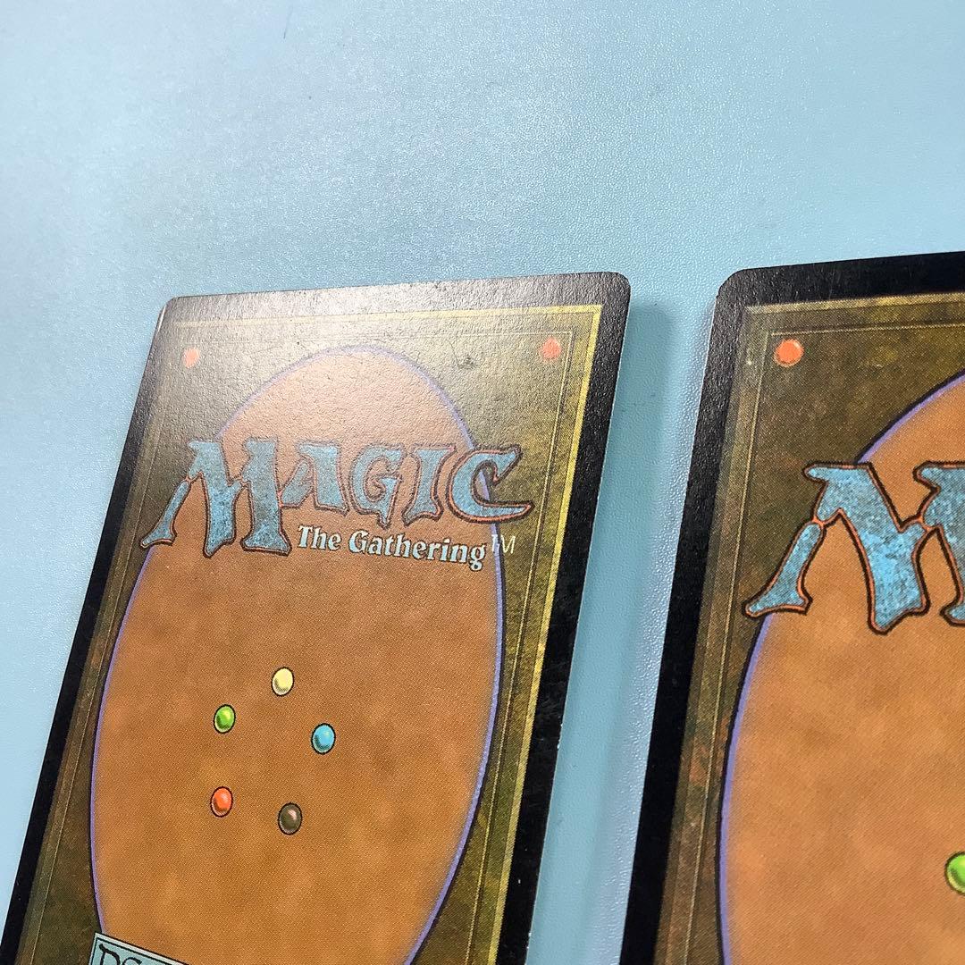 アカデミーの学長　オパール色の輝き