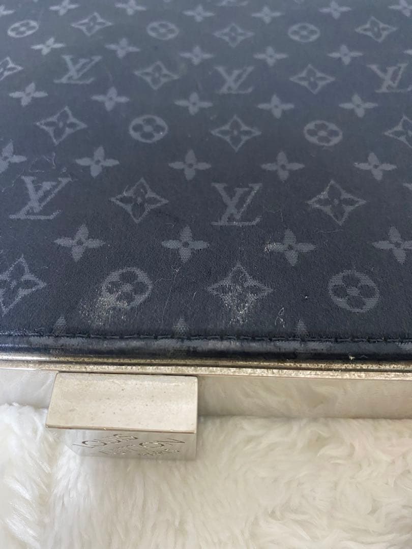 Louis Vuitton パーティーバッグ 黒