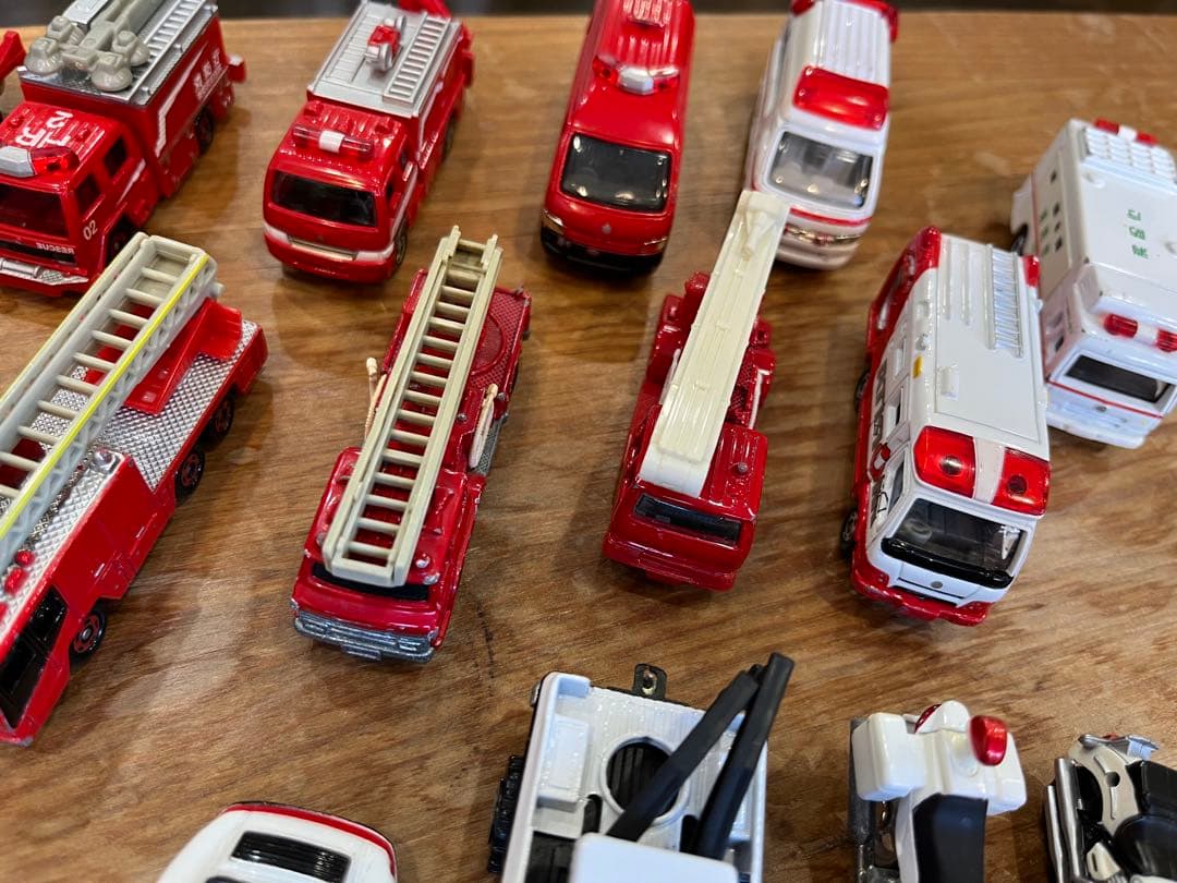 トミカ　ハイパーレスキューセット※訳あり