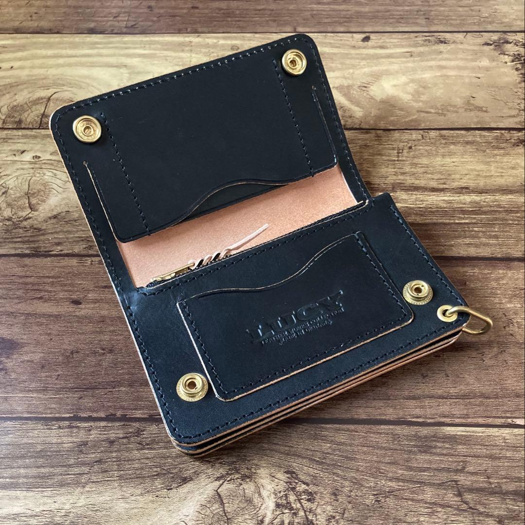 【お札を折らずに収納】国産ステアハイド トラッカーウォレット150（ミドル）3層