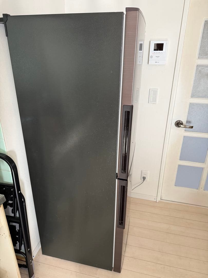 シャープ　上下二段式冷蔵庫