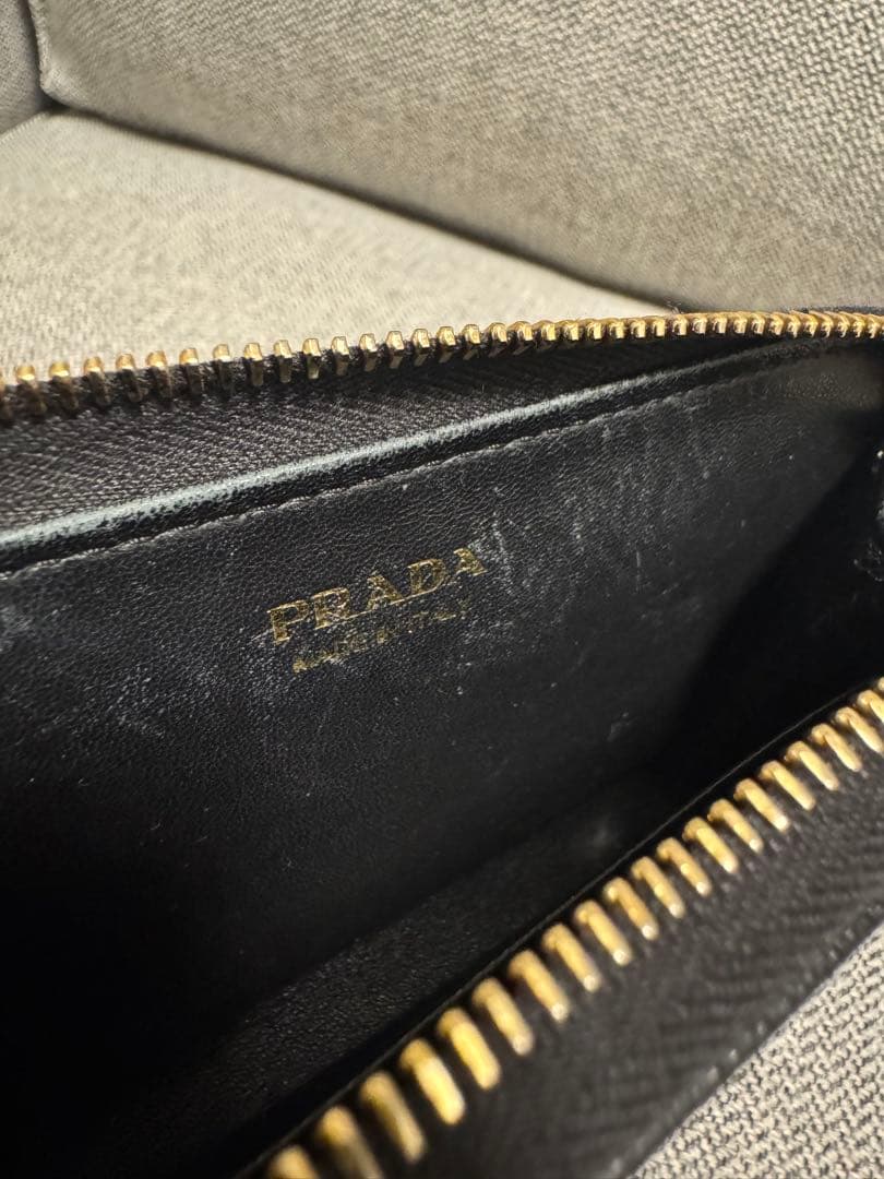 PRADA プラダ　1PP122 サフィアーノ レザー キーチェーン