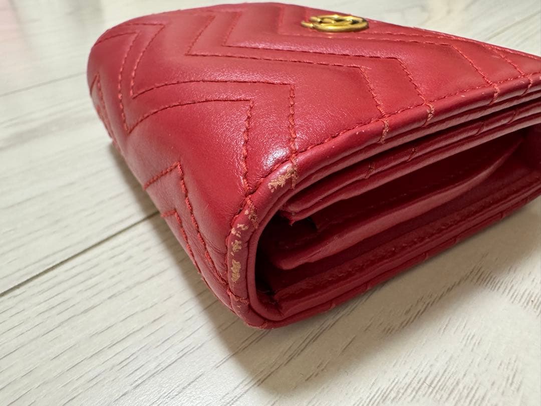 GUCCI二つ折り財布 レッド