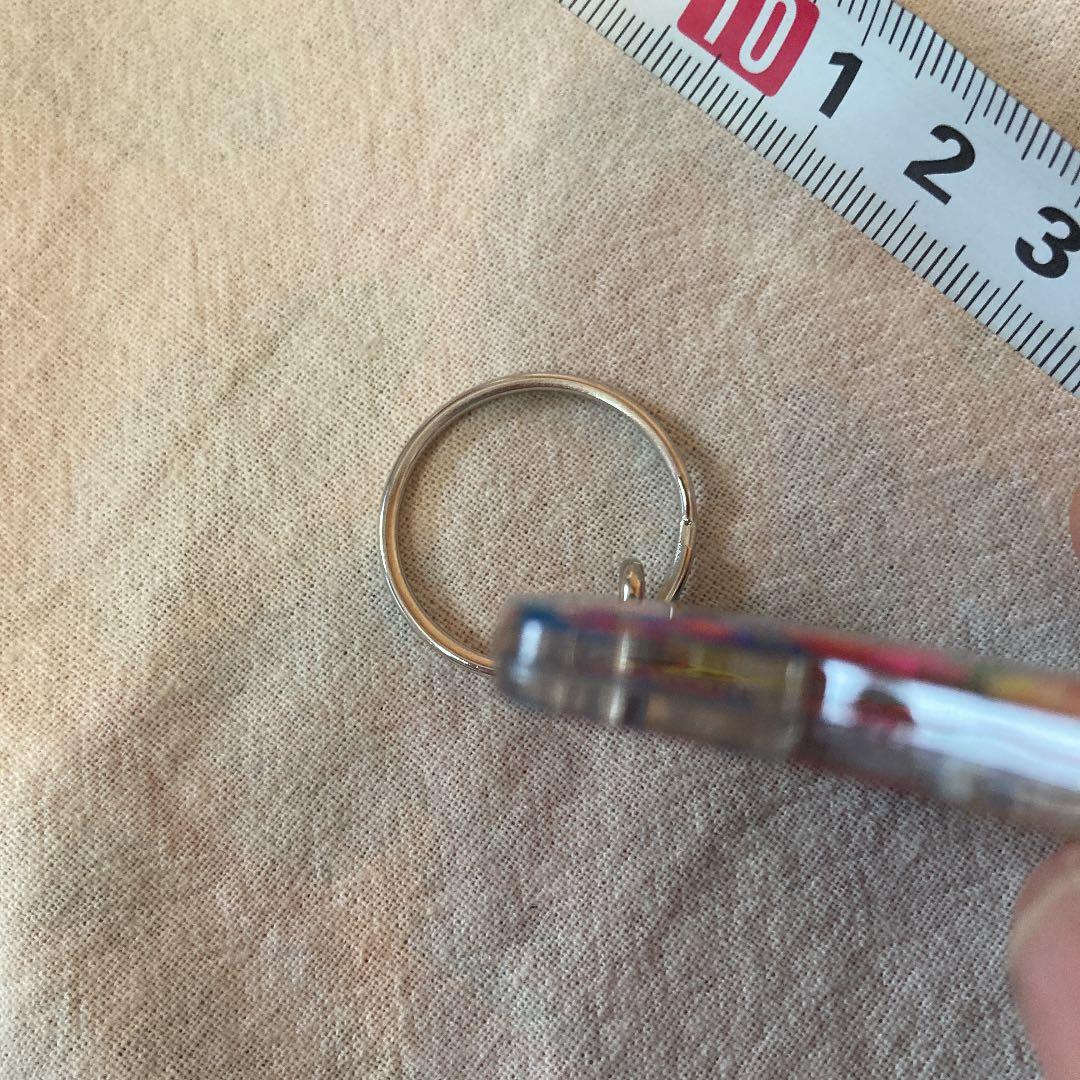 グアム　お土産　キーホルダー　アクリル　tee