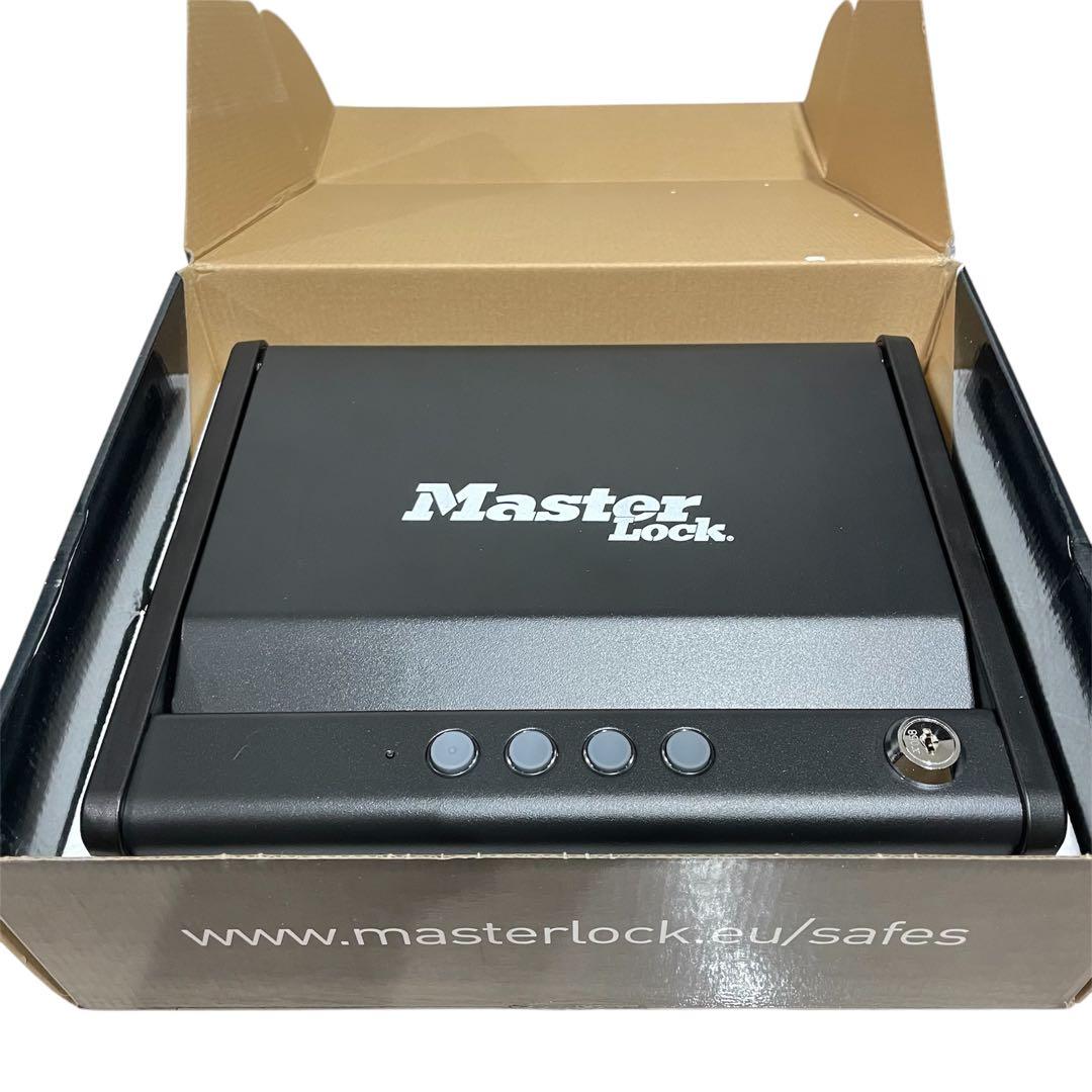匿名配送】MASTER LOCK MLD08E 小型金庫 コンパクトセーフ - メルカリ