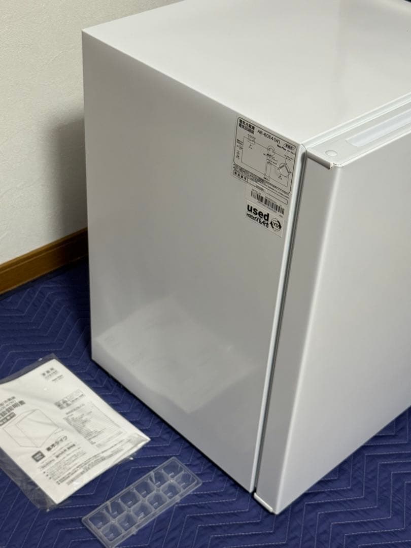 《展示品・未使用品》アビテラックス60L小型冷蔵庫　AR-60E4 2024年製