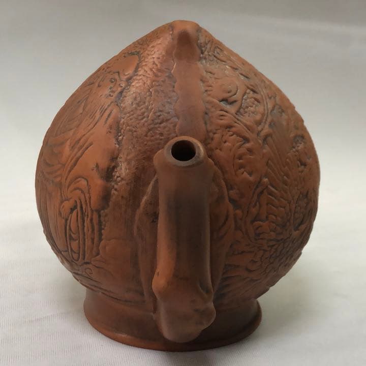 松永朱泥龍仙人文桃型水滴急須