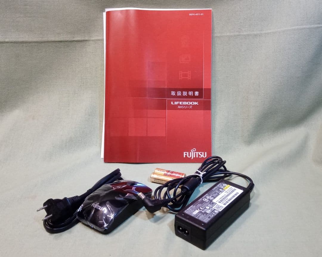 LIFEBOOK AH77 Windows11 Corei7 SSD640G