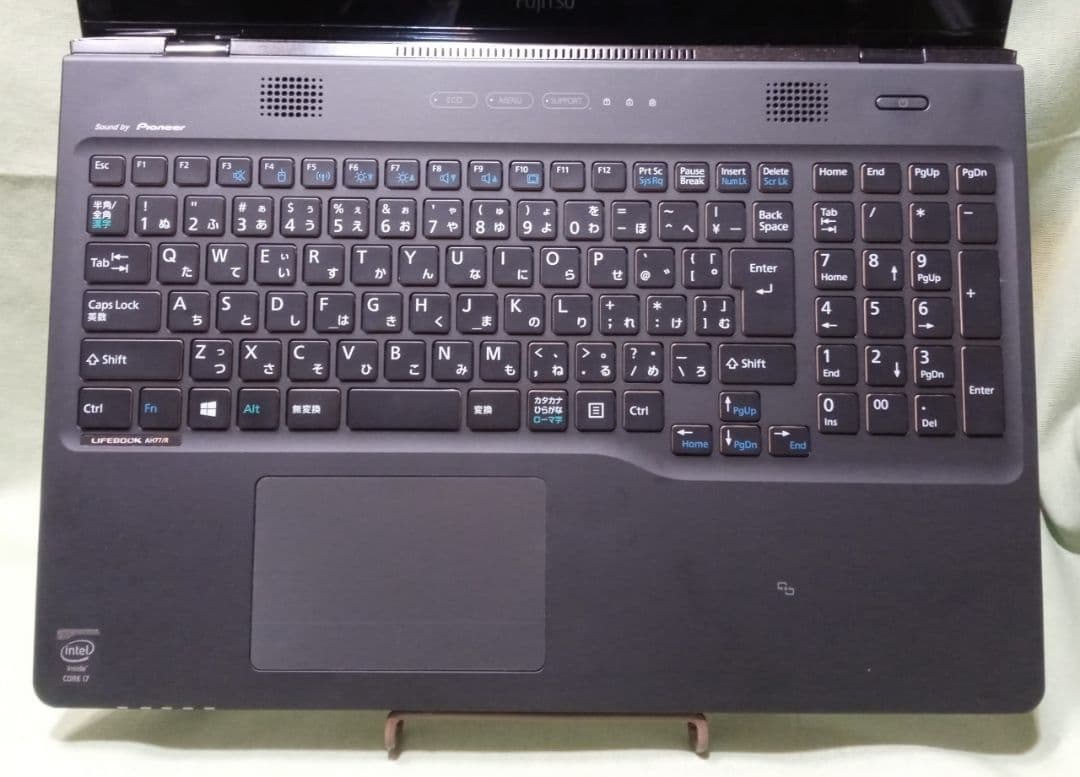 LIFEBOOK AH77 Windows11 Corei7 SSD640G