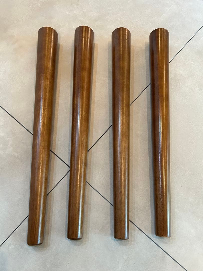 カリモク60+ ダイニングテーブル ウォルナット　送料込み