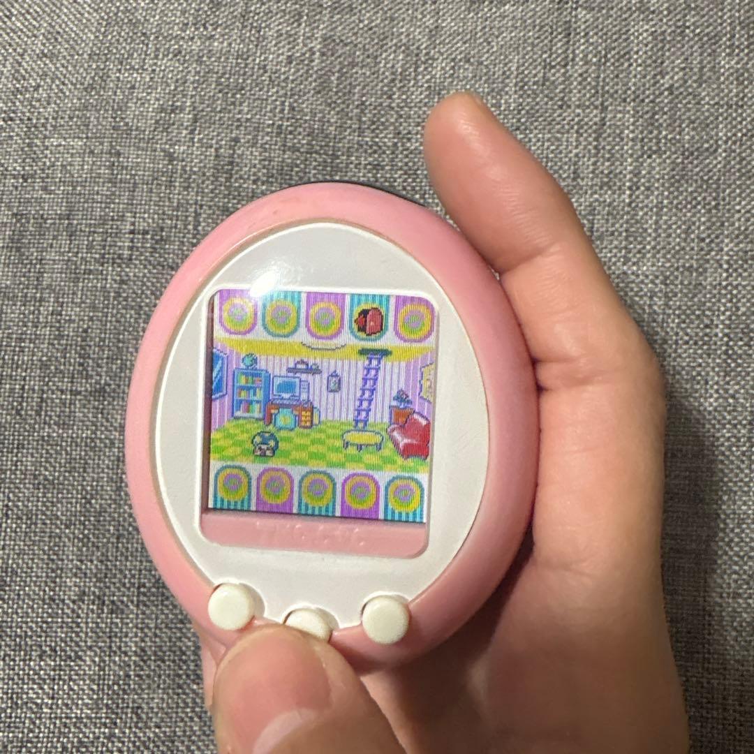 たまごっち ピンク色 育成ゲーム