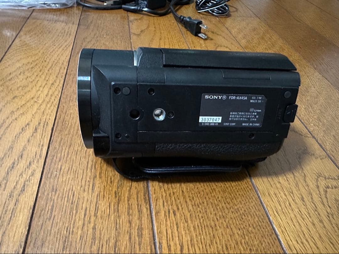 SONY ソニー　デジタル4Kビデオ　カメラレコーダー　　FDR-AX45A