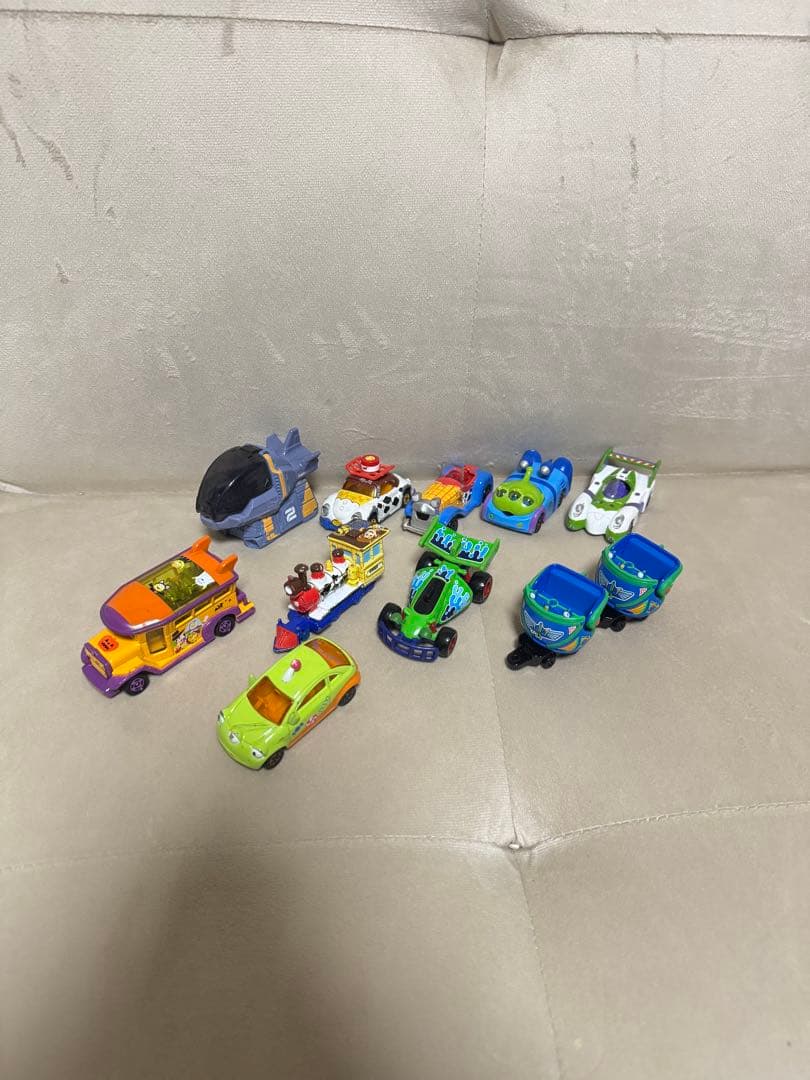 ディズニー トミカ　54台+POP 1体 +マイク 1体　まとめ　セット