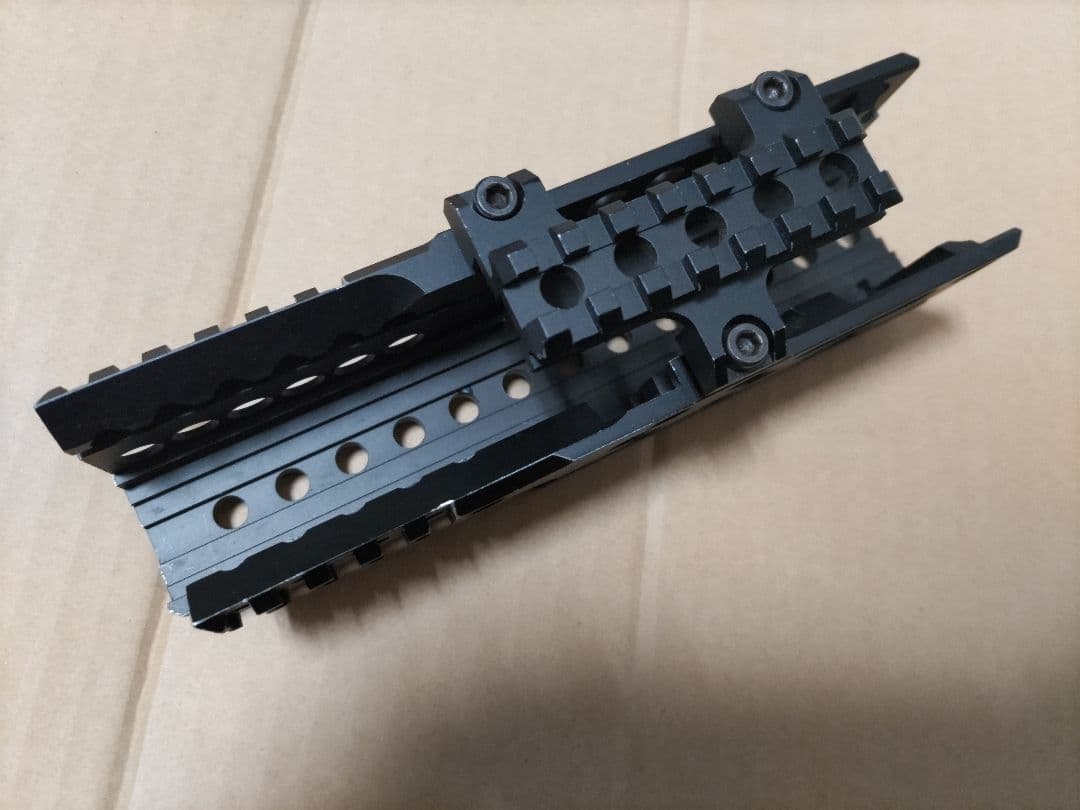 PKM用 ZENIT B-50タイプ ハンドガード