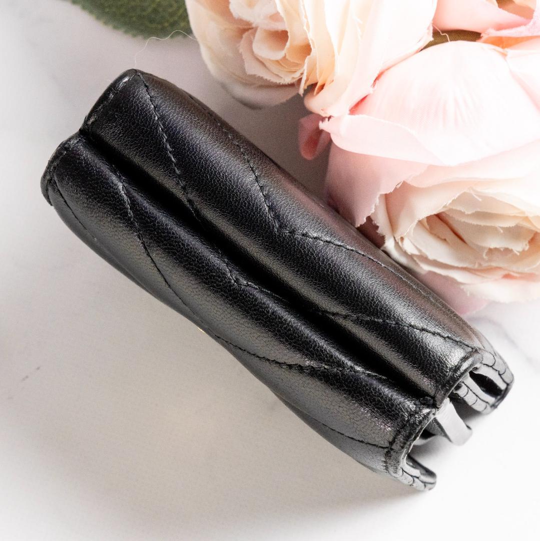 渡辺和敬様専用 【箱付き】 綺麗✨サンローラン ラムスキン三つ折り