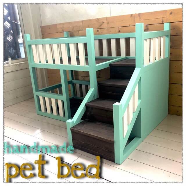 ハンドメイド 猫ちゃん ワンチャン ペット用 2段ベッド♫ 寝る場所ワイド ハンドメイド 猫ちゃん ワンチャン ペット用 2段ベッド♫ 寝る場所