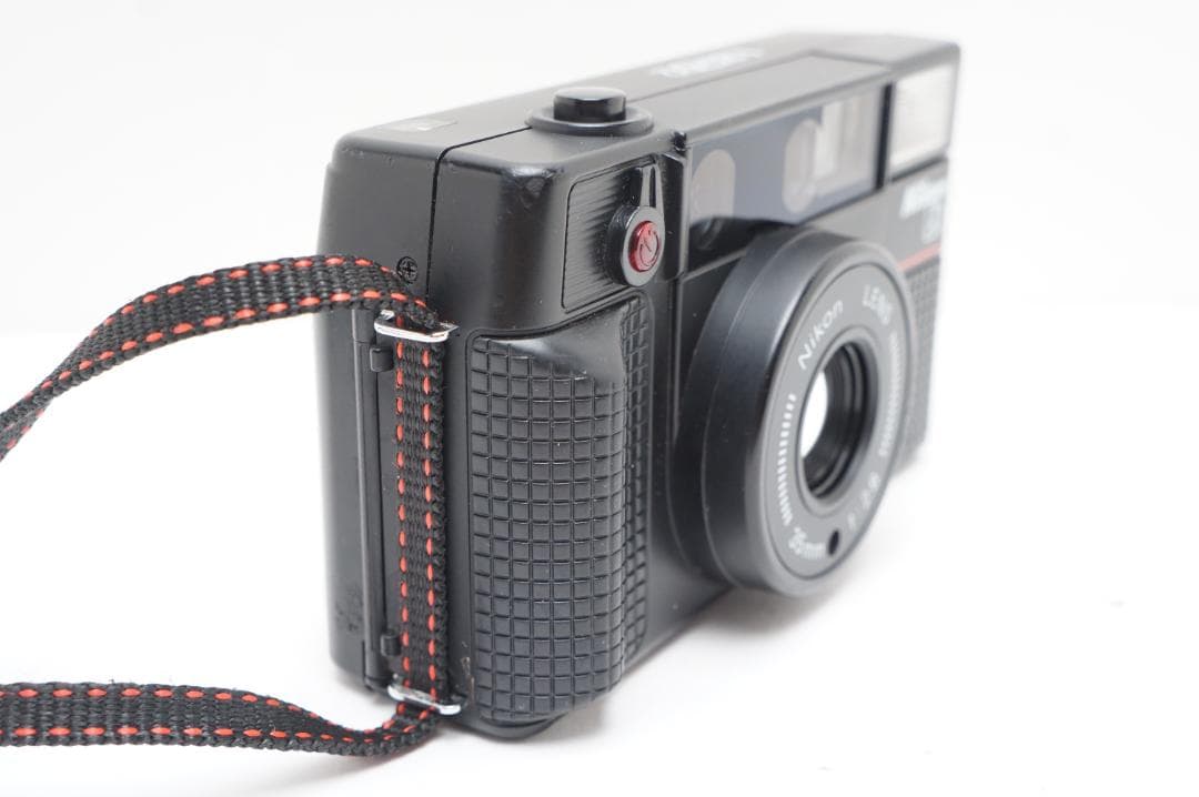 動作美品 Nikon L35AD2 ピカイチ フィルムカメラ