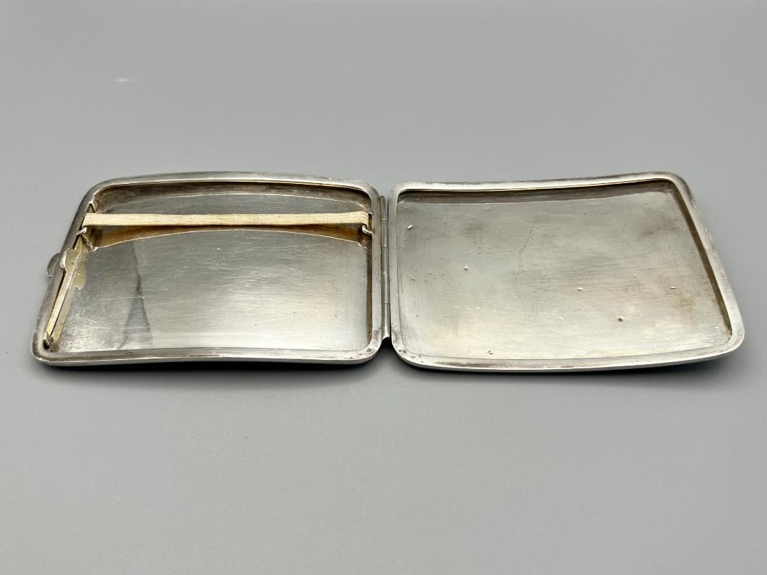 銀製 シガレットケース 唐草文 両面手彫 煙草入れ タバコケース 重量125g