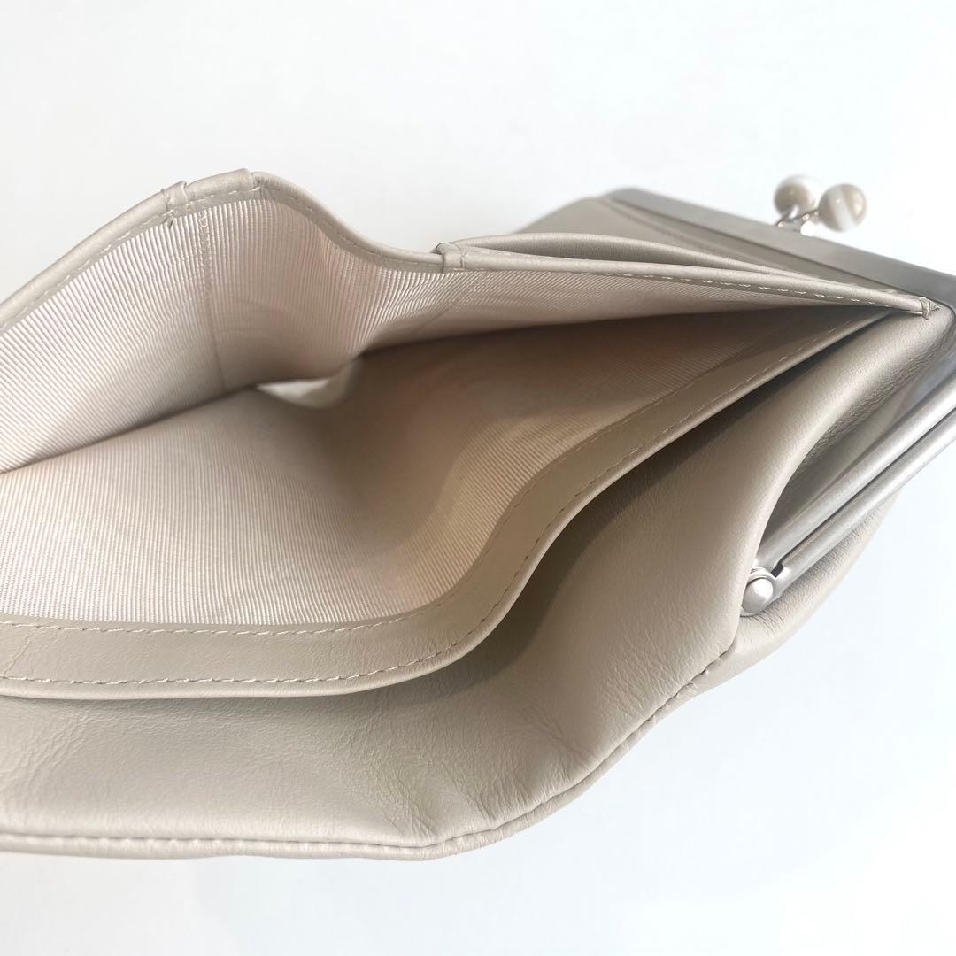 agnes b. アニエスベー 二つ折り財布 ベージュ がま口 レザー箱付き