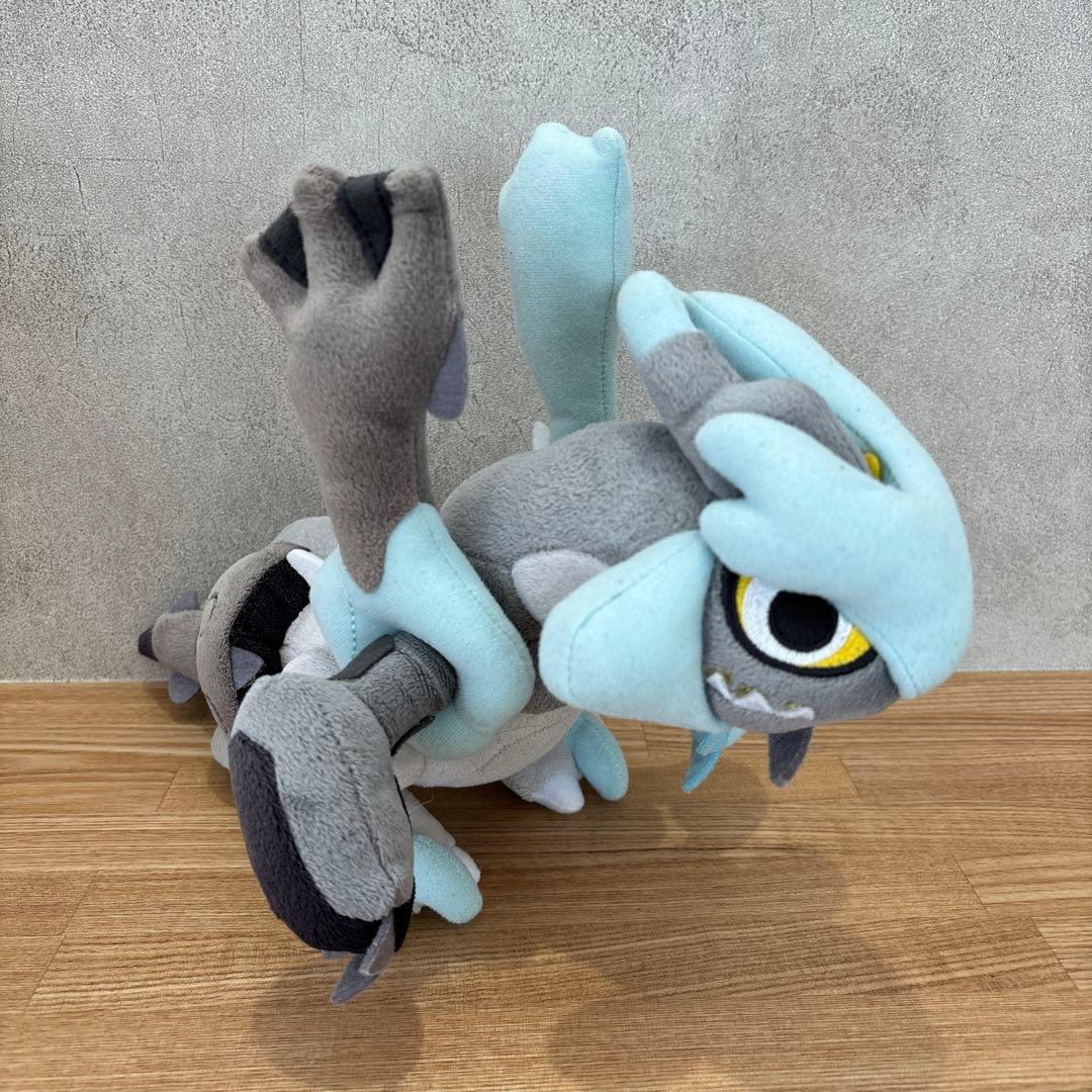 一点もの/廃盤/2012年】ホワイトキュレム ブラックキュレム ポケドール