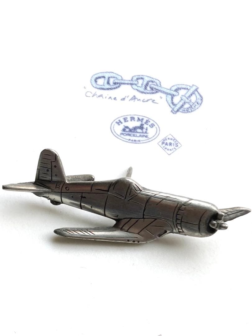 ANTIQUES VINTAGE OLD BROOCH AIRCRAFT WW2