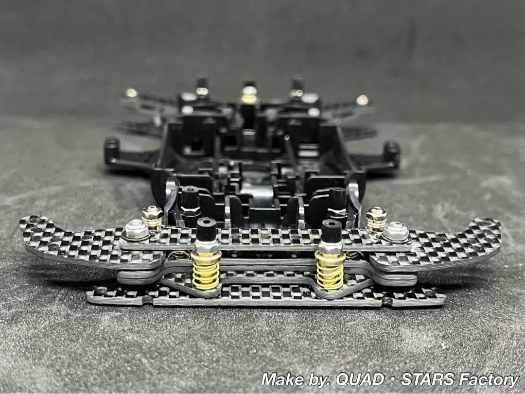 【ミニ四駆・MA用】2軸ATピボットバンパー　ブラック／フルカーボン