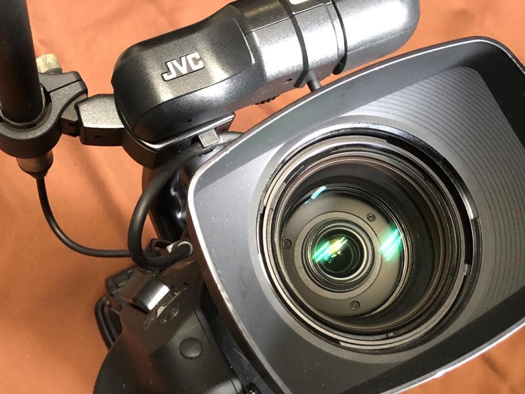 訳あり特価】難あるもまだまだ使えるJVC HM-700（S×Sレコーダー付）