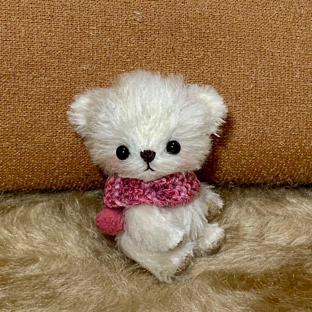 テディベア 白熊 ハンドメイドぬいぐるみ 可愛いちびくまちゃん - メルカリ