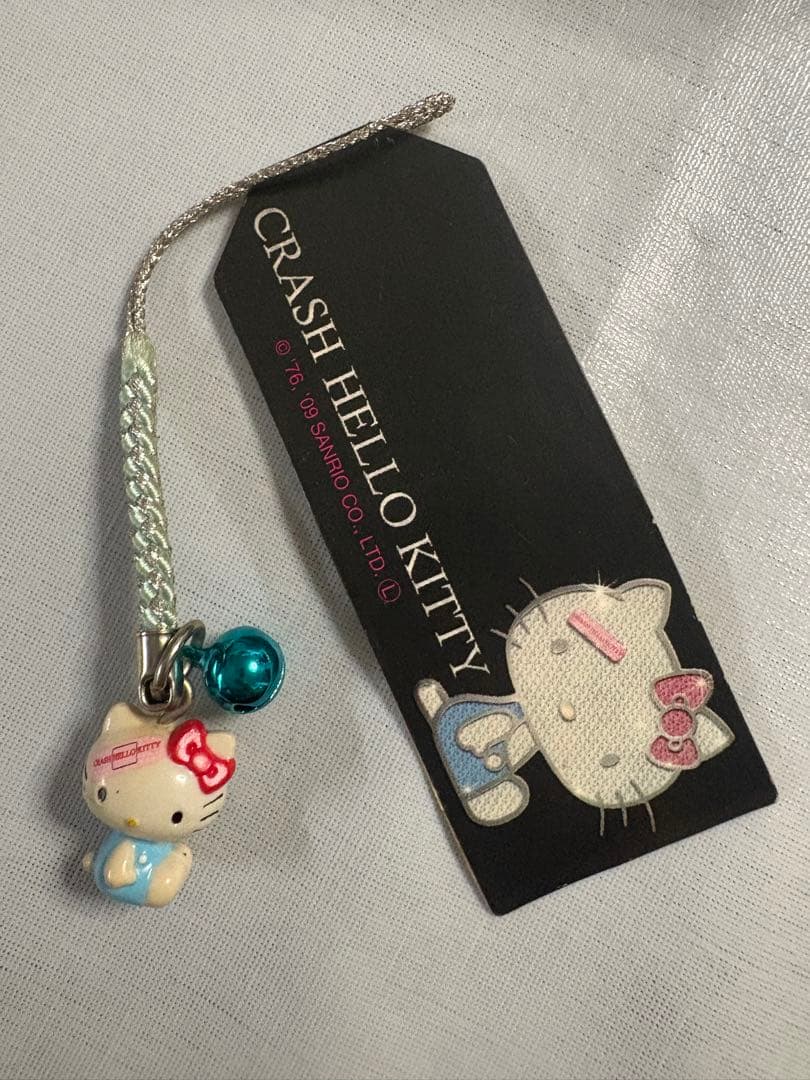 クラッシュハローキティ ストラップ