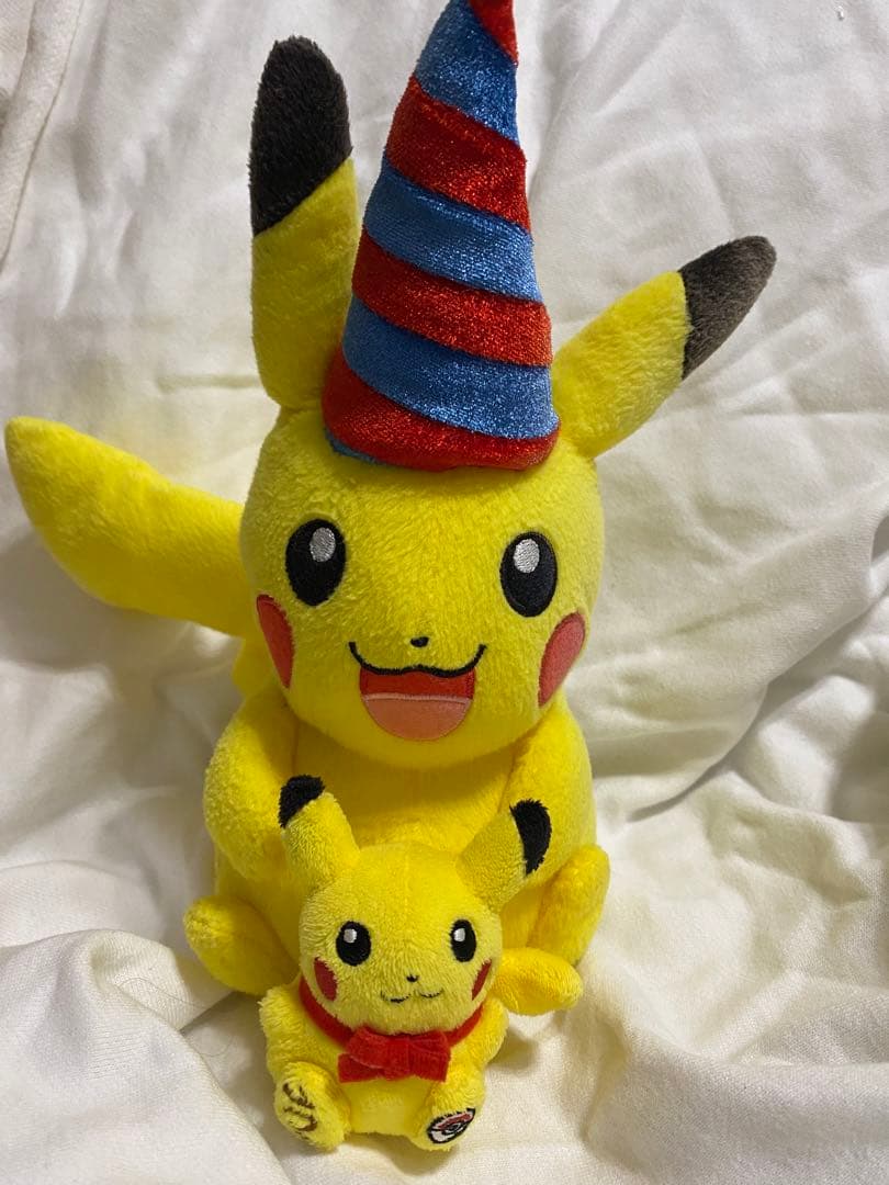 希少】ポケモンセンター 10周年 ピカチュウ ぬいぐるみ ポケドール