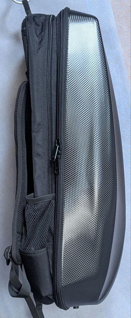 JML バイオリンケース　シェル構造バックパック型　カーボンブラックカラー