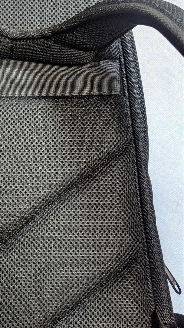 JML バイオリンケース　シェル構造バックパック型　カーボンブラックカラー