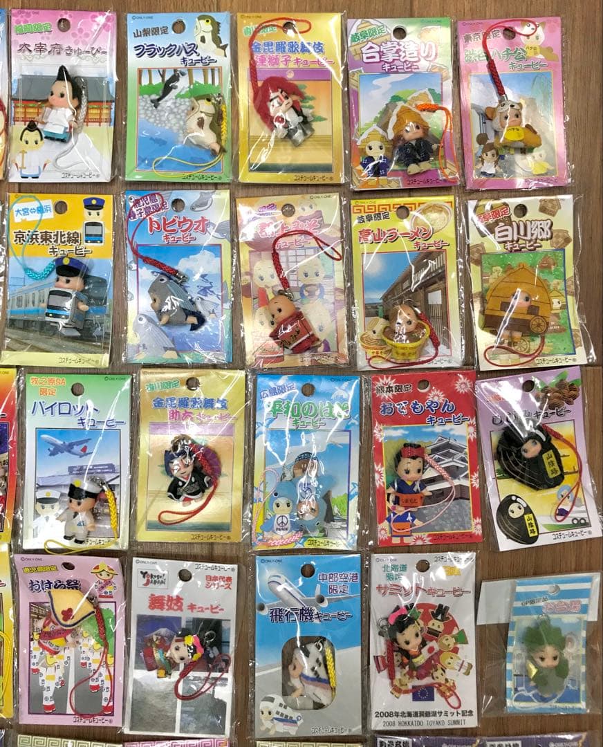 ご当地キューピー　152個まとめ売り その中で FIGHTERS 2個阪神2個