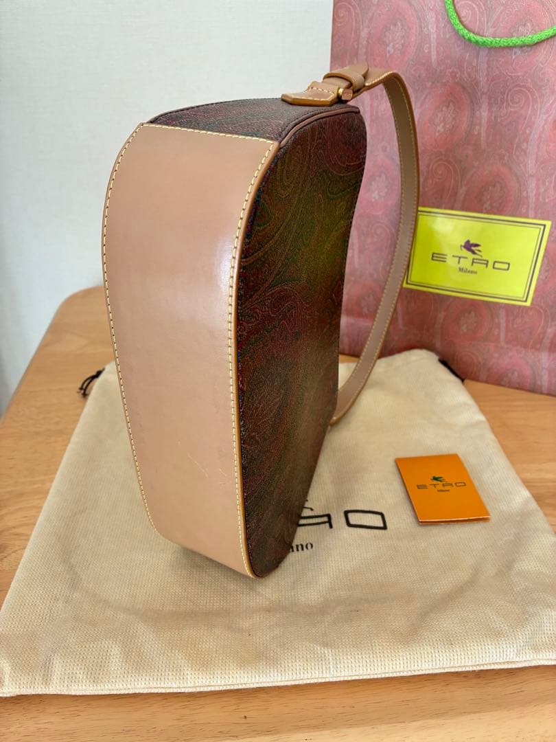 ゆても⭐︎ ETRO ハンドバッグ⭐︎超美品