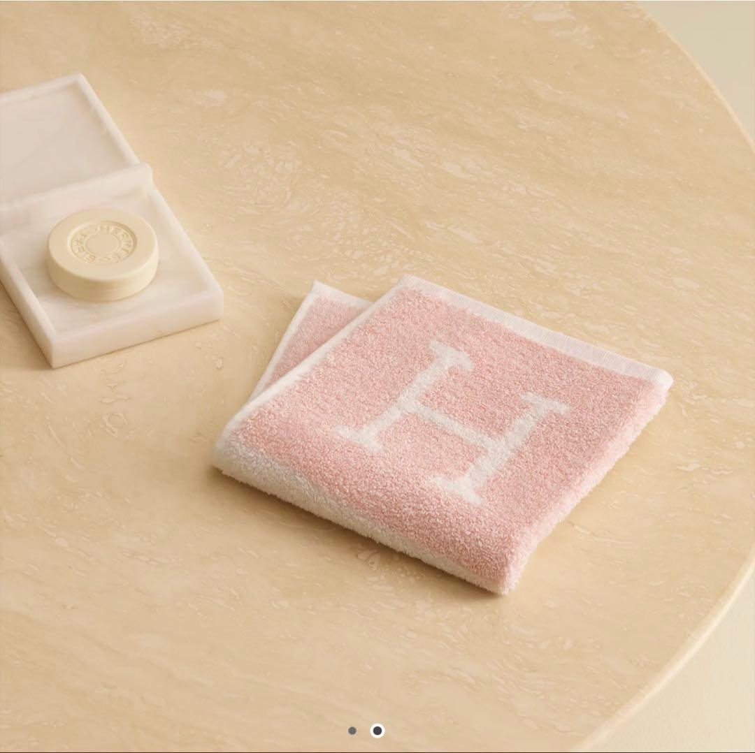 【新品未使用】エルメス　カレタオル 《アヴァロン》