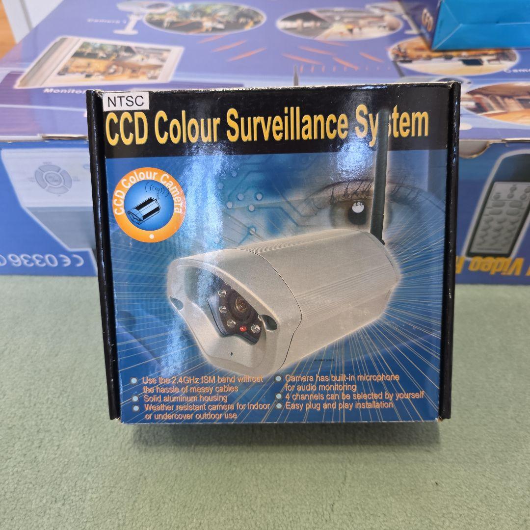 2.4GHz　無線録画装置+カラー暗視防水防犯カメラ4台セット